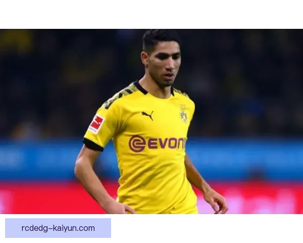 阿什拉夫在皇马生涯中表现稳健，展现出持续提升的竞争力与潜力